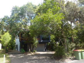 8 Belle Court Rainbow Shores
